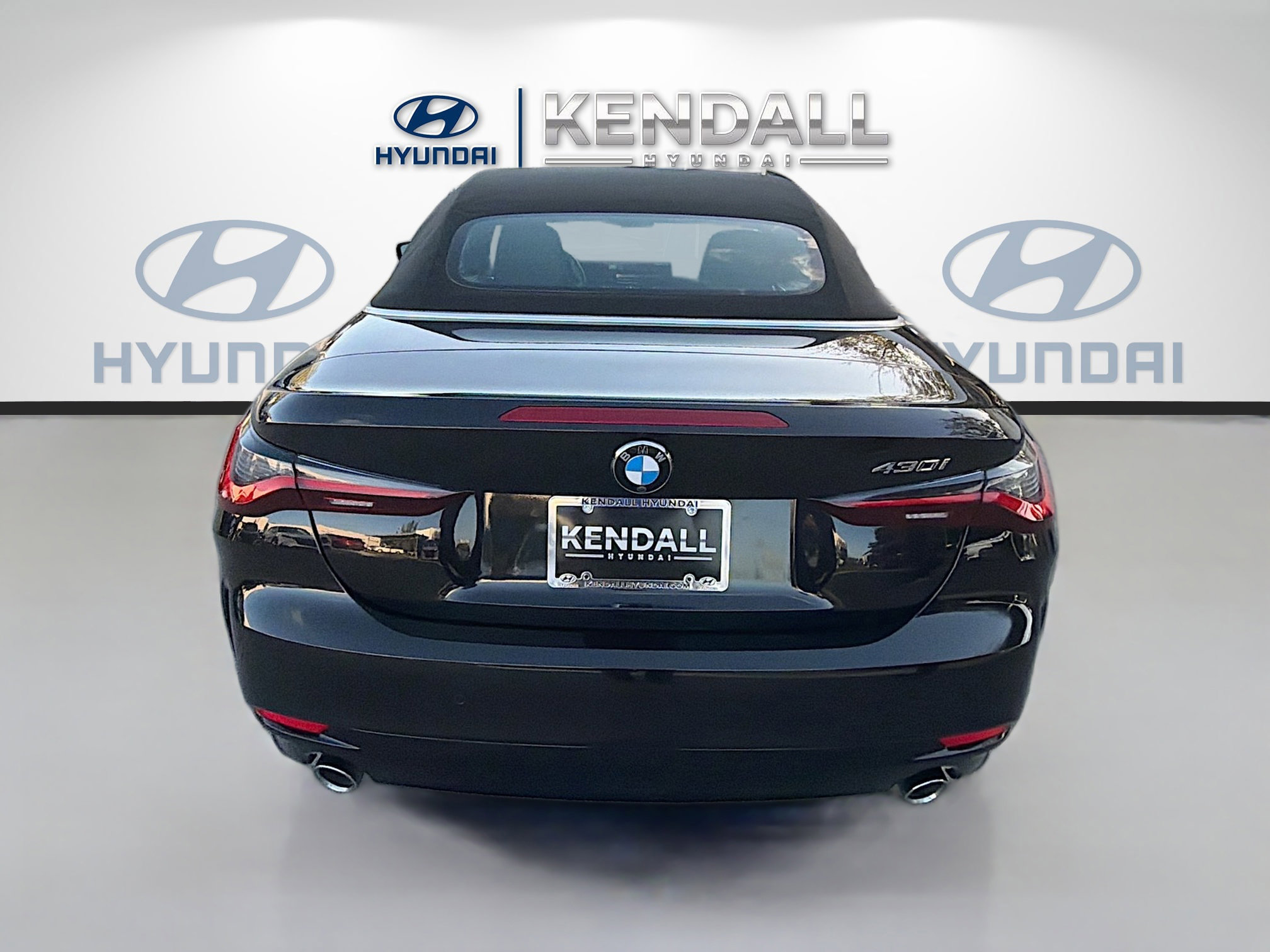 Used 2025 BMW 430i Convertible image 5