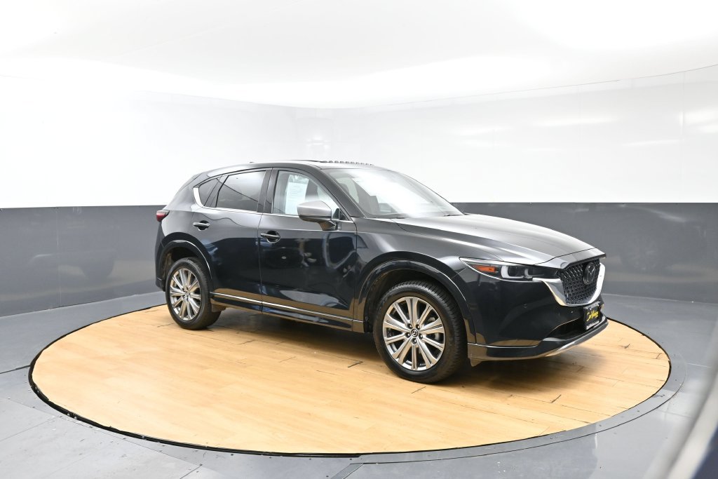 Used 2024 MAZDA CX-5 Signature AWD/4WD image 3