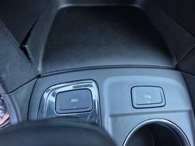 Used 2022 Chevrolet Equinox RS w/ Infotainment Package image 23