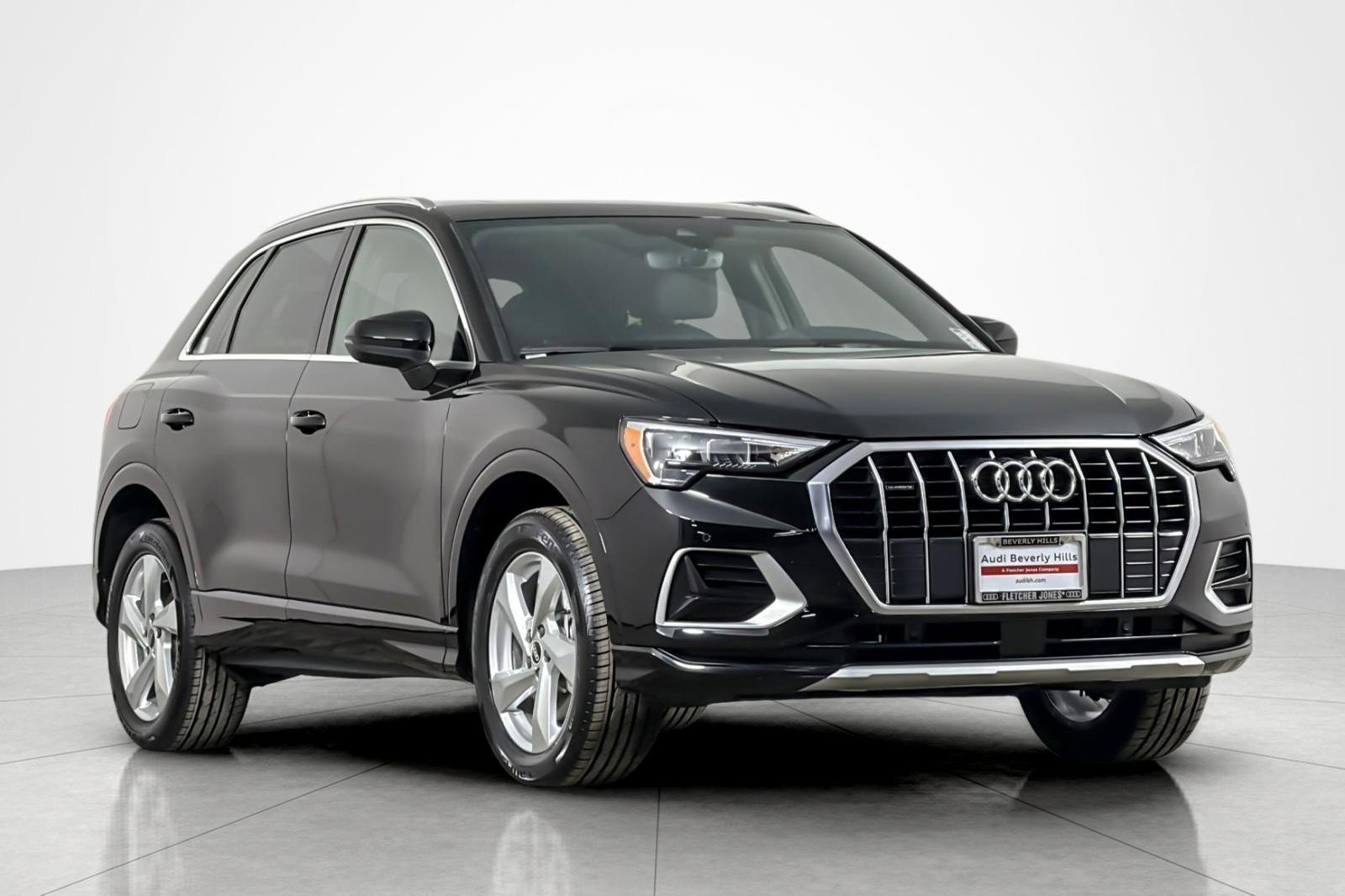 Used 2021 Audi Q3 2.0T Premium w/ Convenience Package image 7