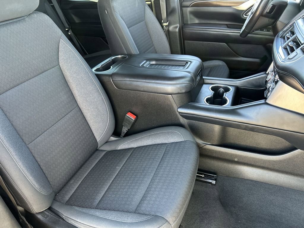 Used 2021 GMC Yukon SLE w/ Gmc Pro Safety Plus Package image 28