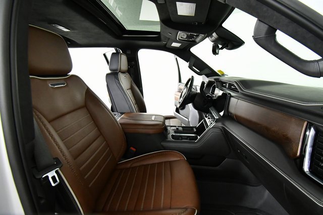 Used 2024 GMC Sierra 3500 Denali Ultimate image 23