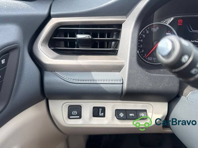 Used 2023 GMC Acadia Denali w/ Denali Technology Package FWD image 14