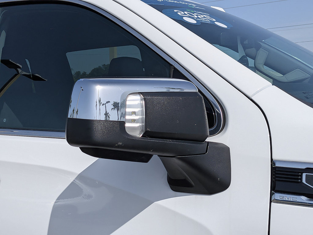 Certified 2025 GMC Sierra 1500 SLT RWD image 11