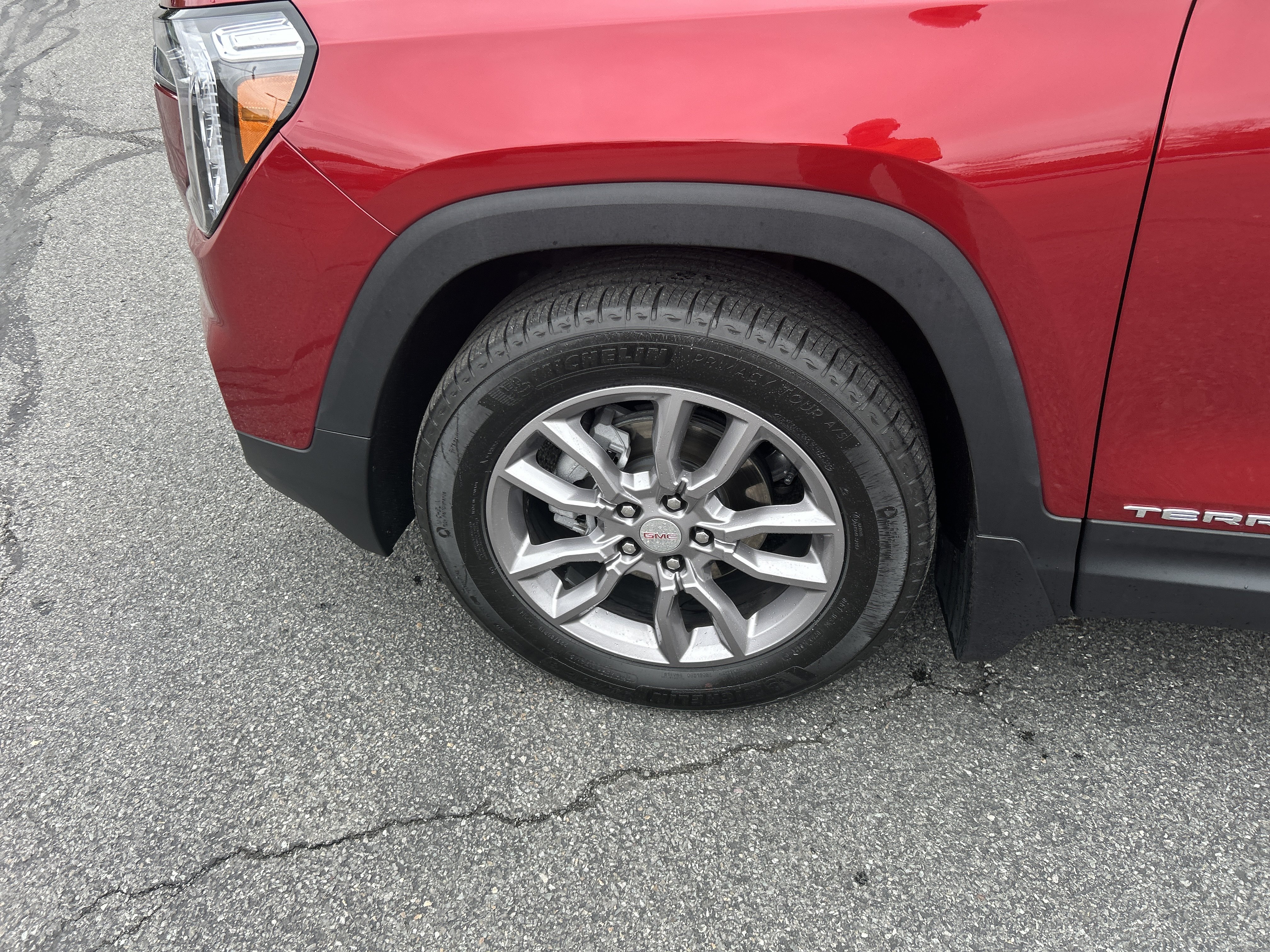 Certified 2024 GMC Terrain SLT AWD/4WD image 6