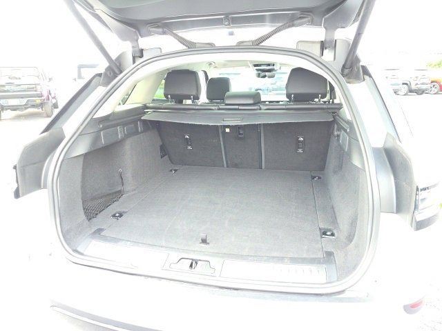 Used 2024 Land Rover Range Rover Velar S image 44