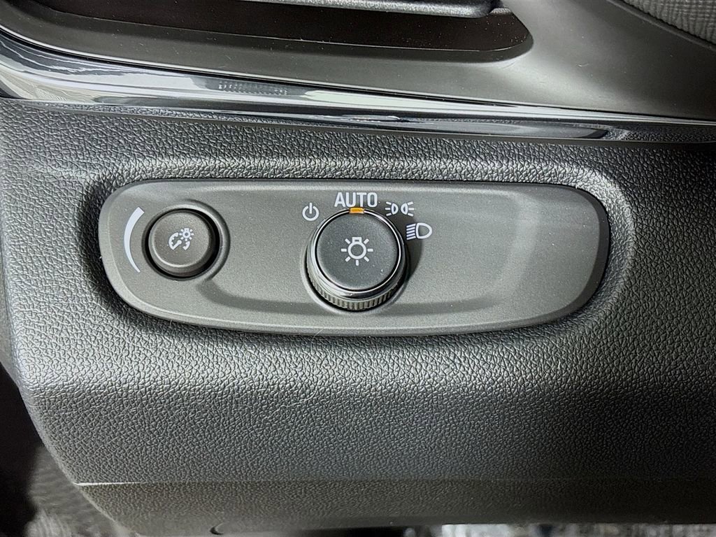 New 2025 Buick Envista Preferred w/ Convenience I Package image 10