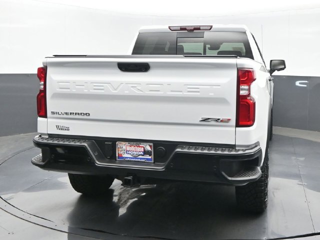Used 2025 Chevrolet Silverado 1500 ZR2 w/ Technology Package AWD/4WD image 5