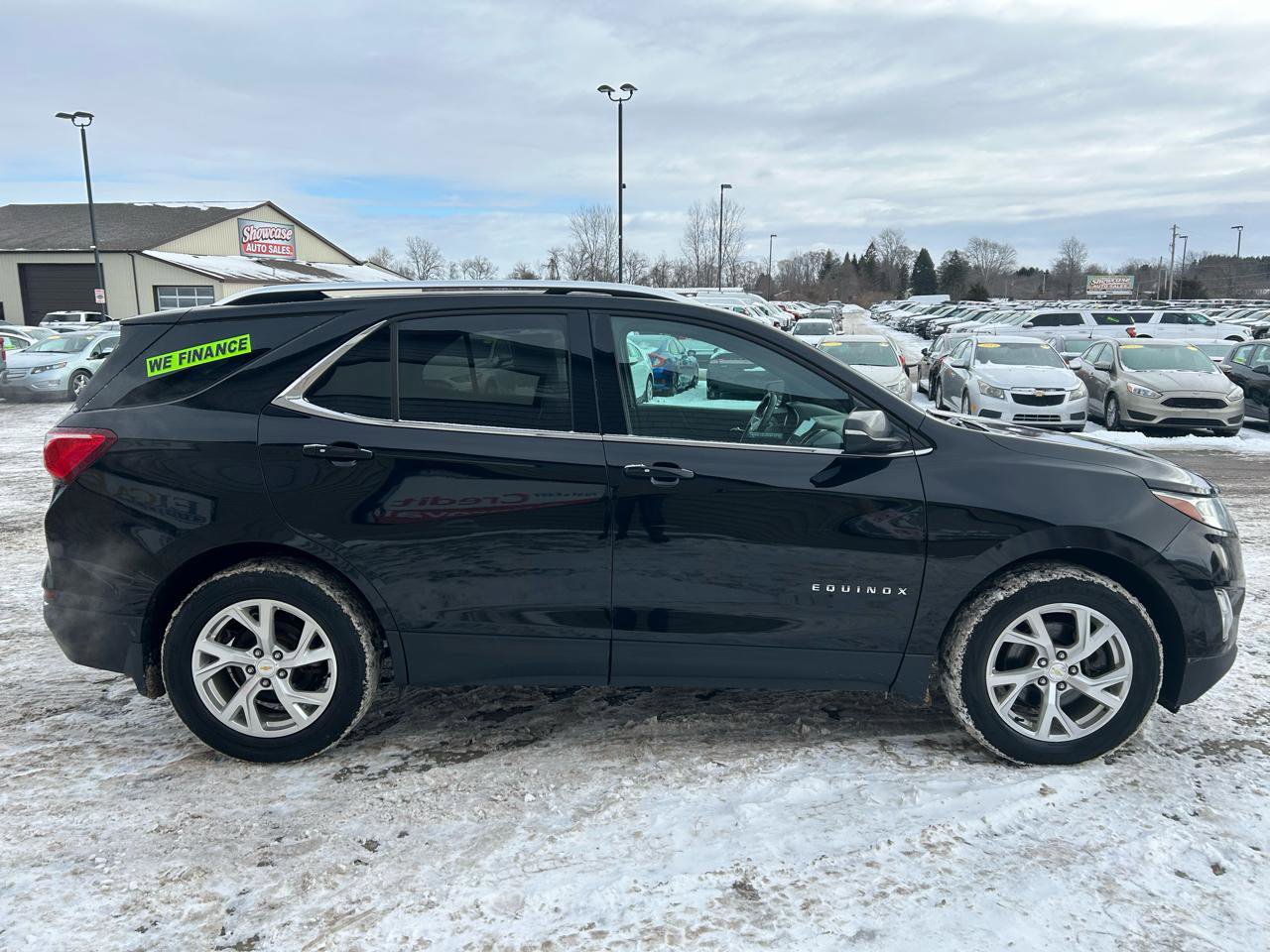 Used 2018 Chevrolet Equinox LT image 4