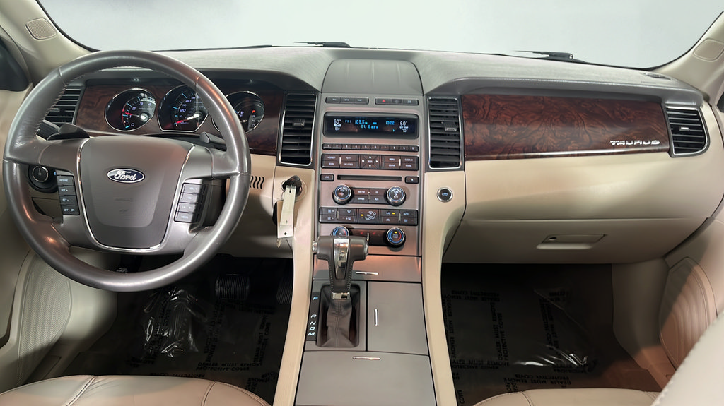 Used 2012 Ford Taurus SEL FWD image 17