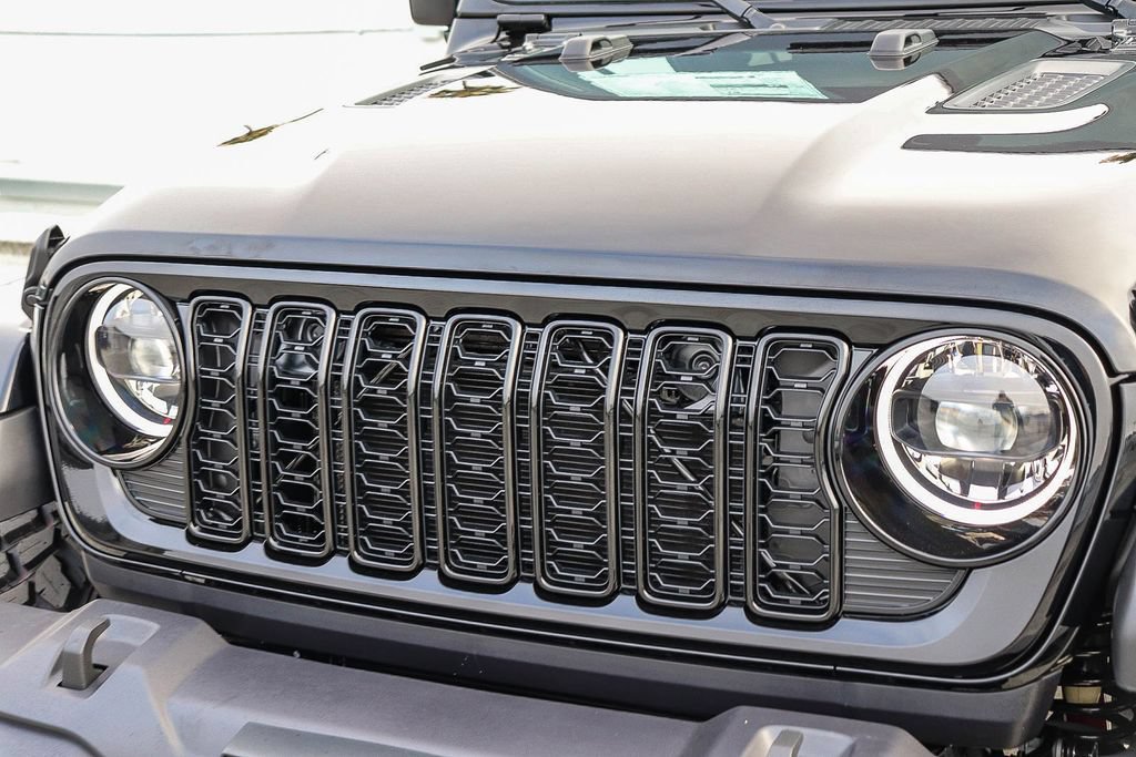 New 2026 Jeep Gladiator Sport AWD/4WD image 6