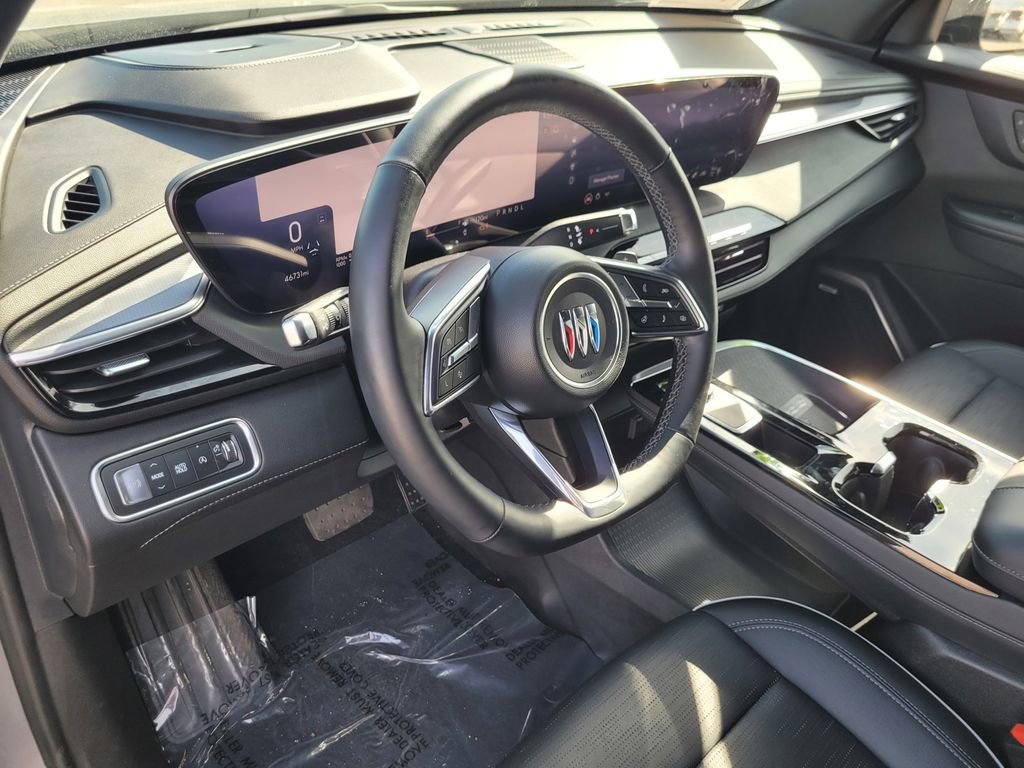 Used 2025 Buick Enclave Sport Touring image 14