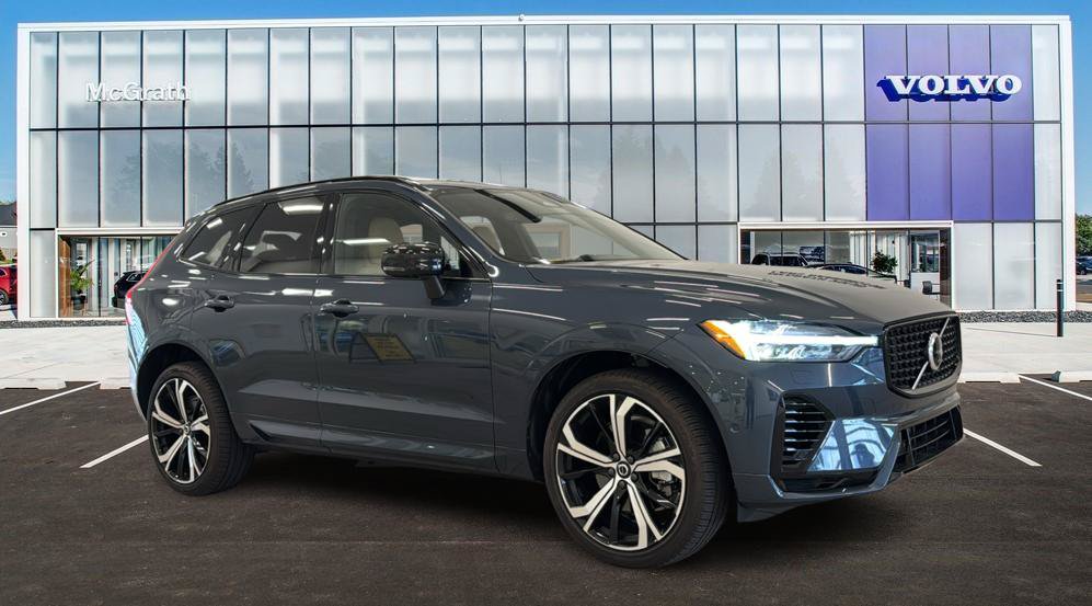 Used 2024 Volvo XC60 T8 Ultimate w/ Protection Package Premier AWD/4WD video 1