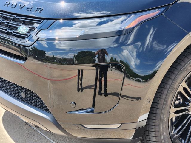 Used 2025 Land Rover Range Rover Evoque S AWD/4WD image 8