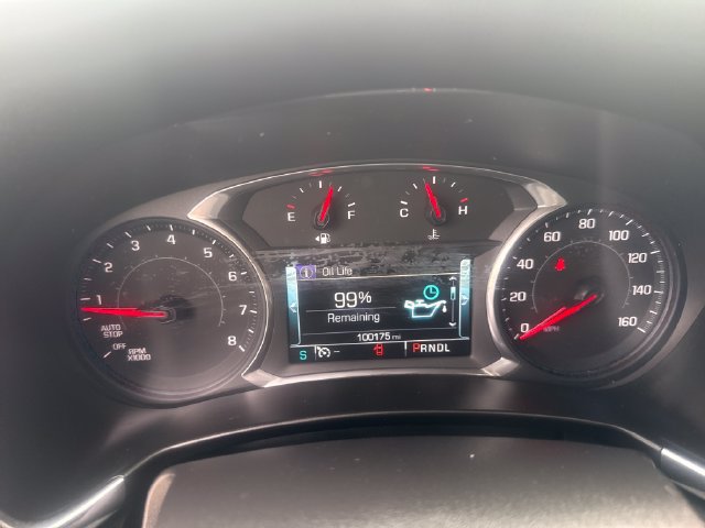Used 2018 Chevrolet Equinox Premier FWD image 13