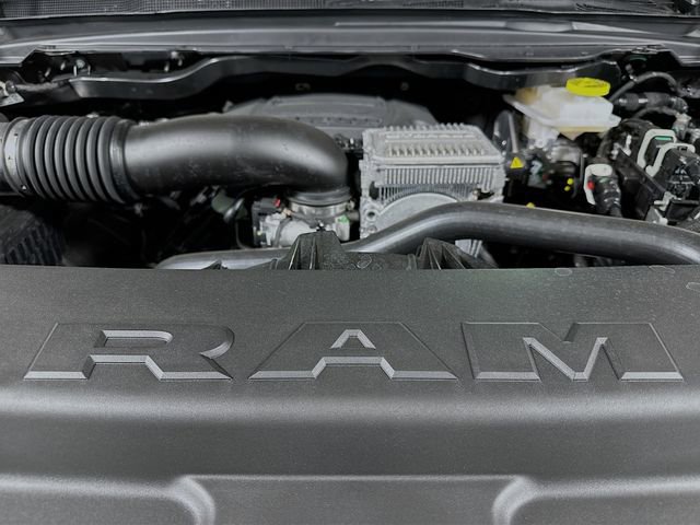New 2026 RAM 1500 4x4 Crew Cab image 18