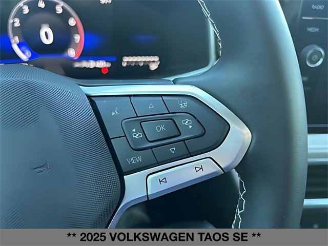 Used 2025 Volkswagen Taos SE image 22