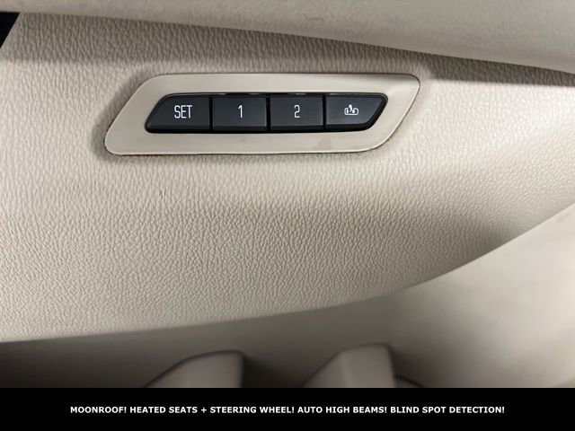 Used 2015 Cadillac Escalade Luxury AWD/4WD image 14