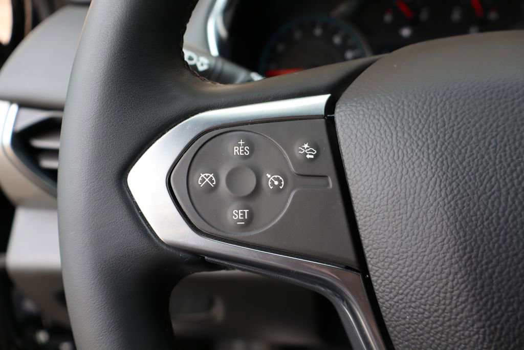Used 2023 Chevrolet Traverse LT FWD image 15