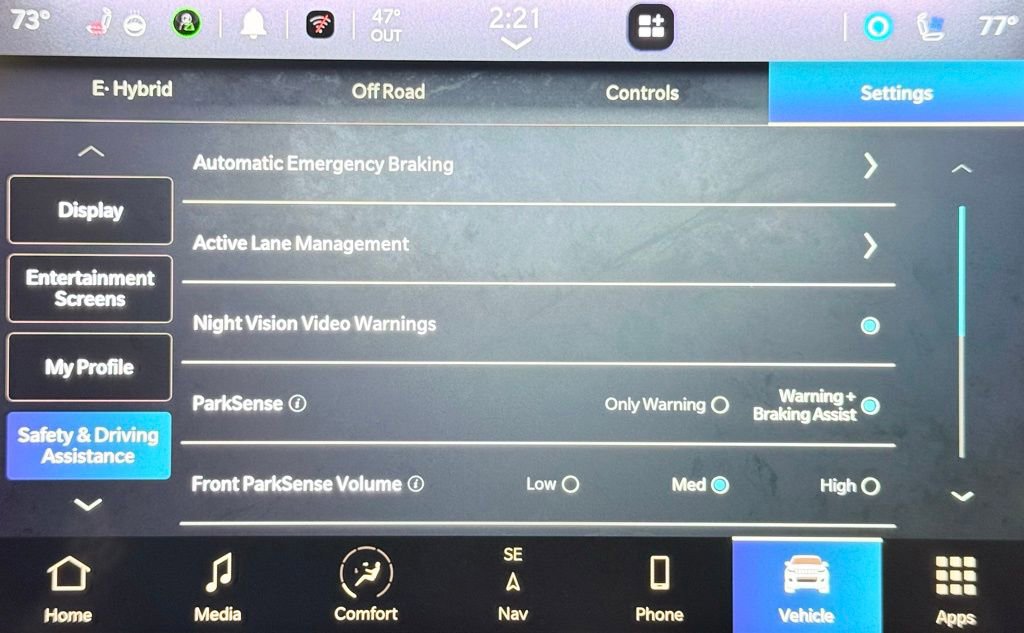 Used 2023 Jeep Grand Cherokee Trailhawk w/ Advanced Protech Group II image 41