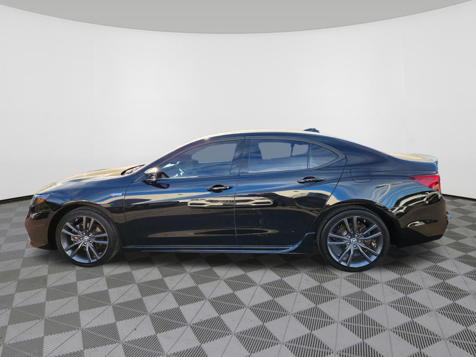 Used 2019 Acura TLX w/ Technology & A-SPEC Package FWD image 5