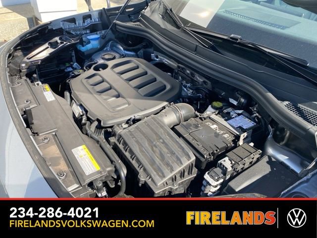 New 2025 Volkswagen Tiguan SE image 66