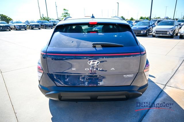 Certified 2024 Hyundai Kona SEL w/ Convenience Package FWD image 4