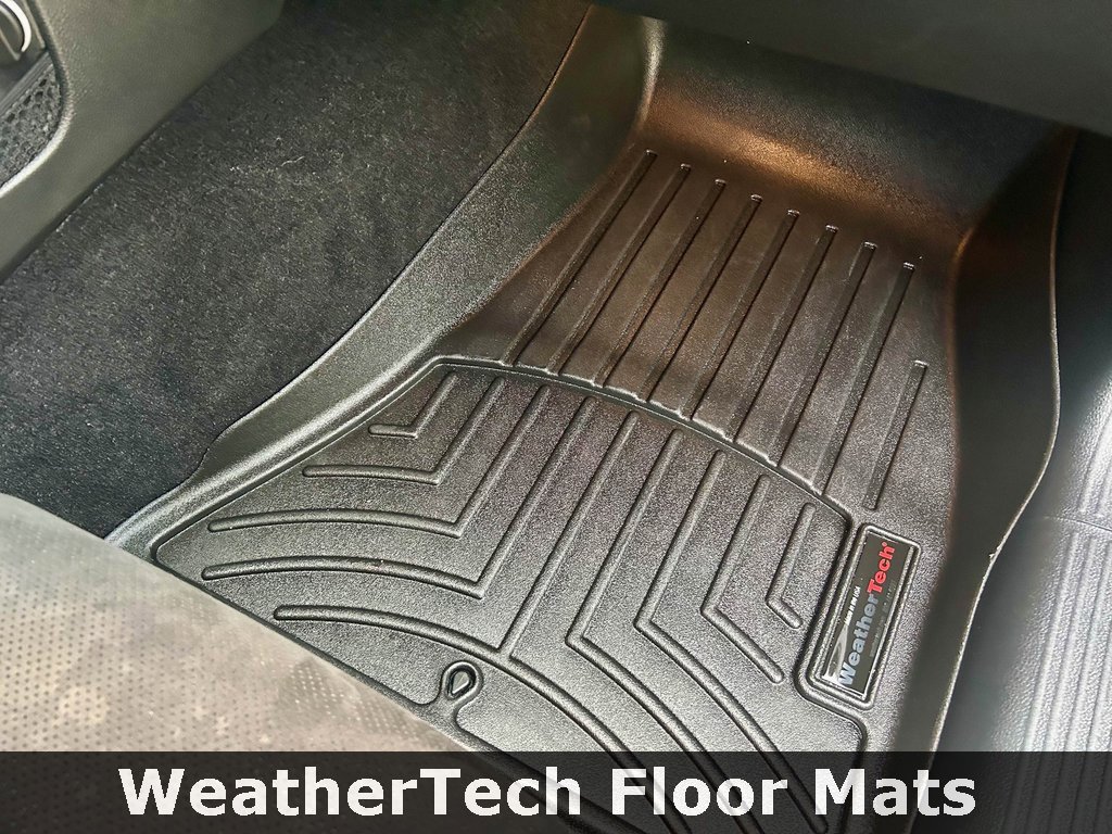 Used 2021 Dodge Challenger GT w/ Plus Package image 15