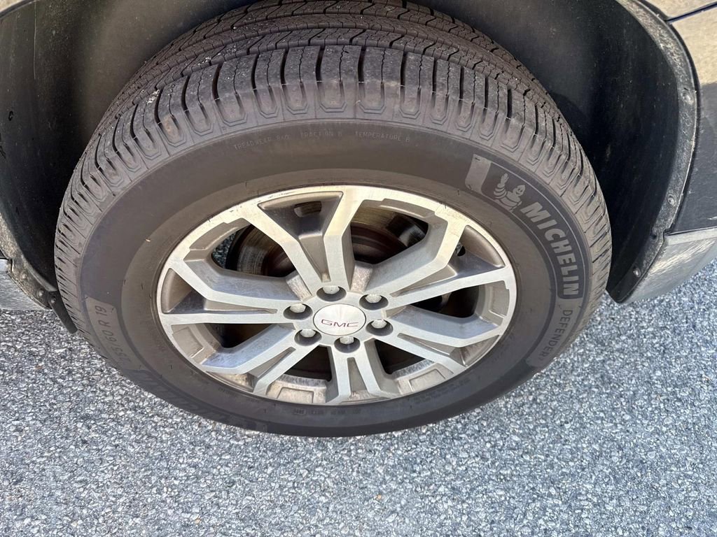 Used 2016 GMC Acadia SLT w/ Open Road Package AWD/4WD image 12