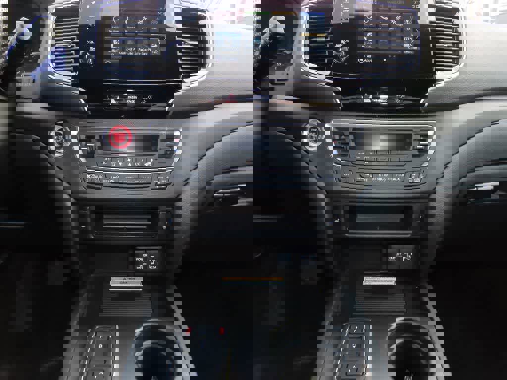 Certified 2022 Honda Pilot TrailSport image 22