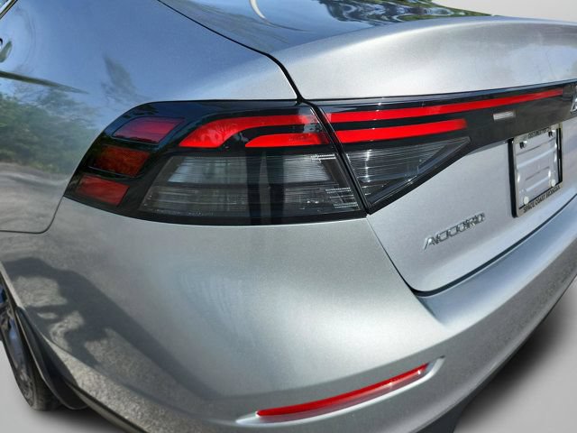 Used 2023 Honda Accord EX image 36