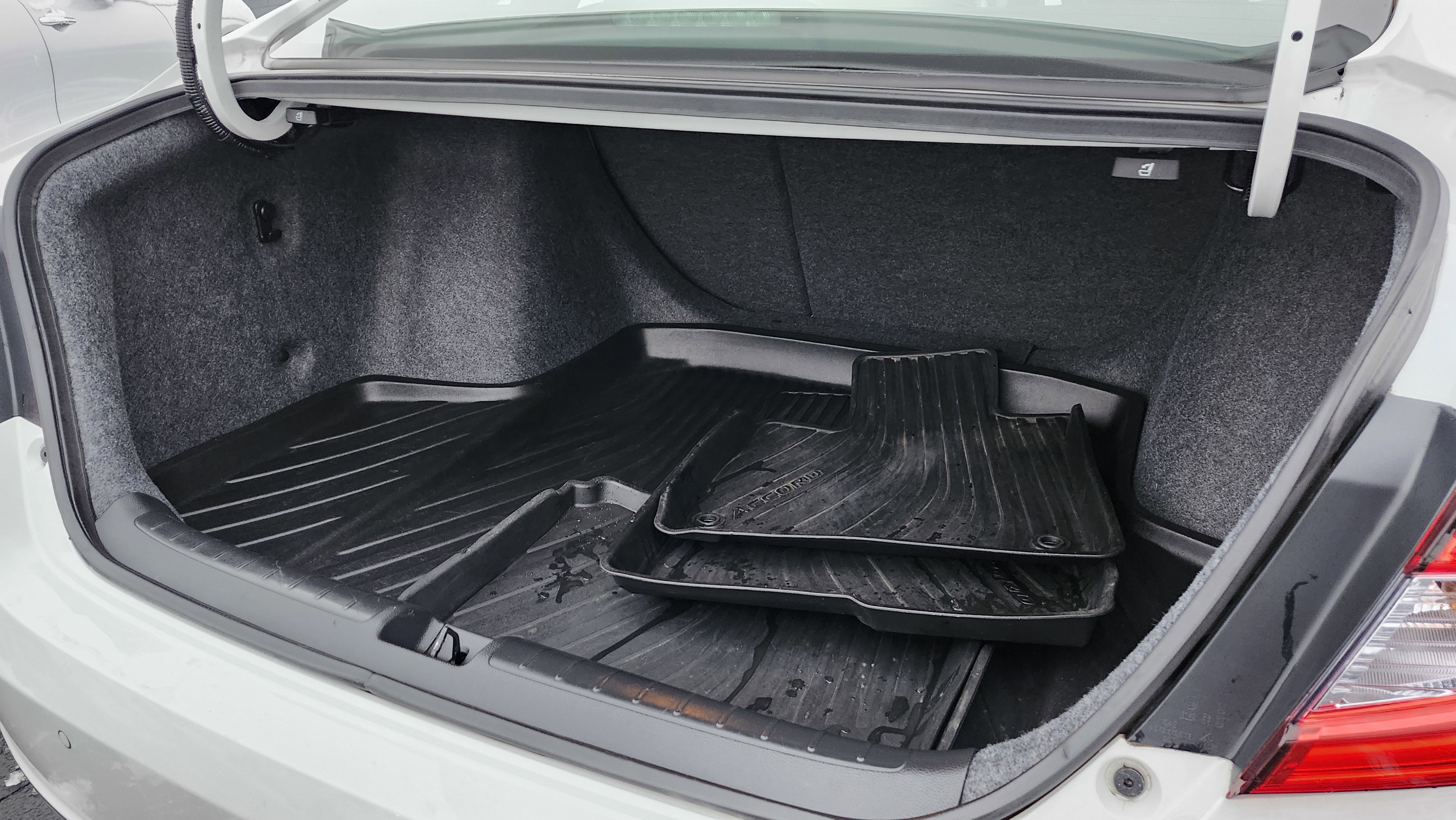 Used 2020 Honda Accord Touring image 26