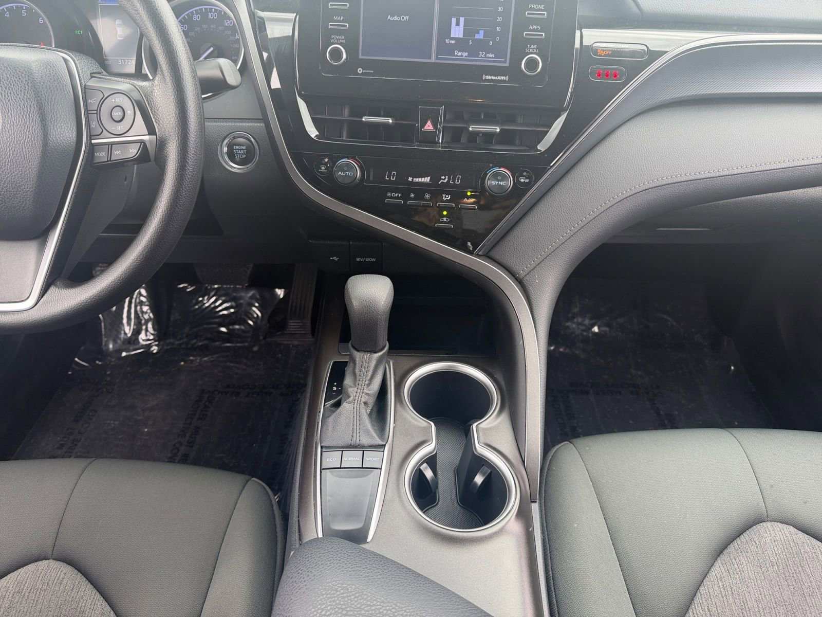 Certified 2022 Toyota Camry LE w/ Convenience Package FWD image 11