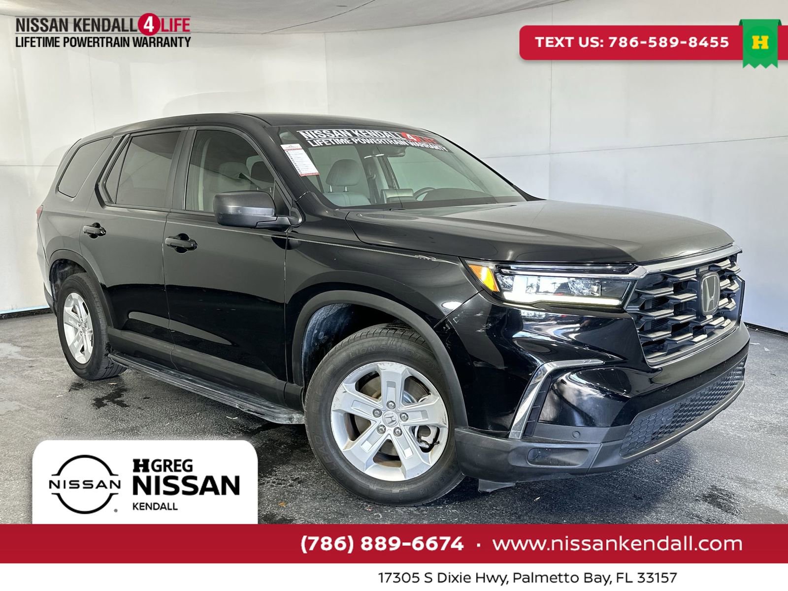 Used 2023 Honda Pilot LX image 1