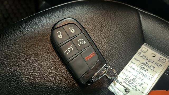 Used 2023 Jeep Compass Altitude w/ Sun and Sound Group image 21