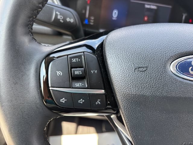 Certified 2023 Ford Escape Active AWD/4WD image 18