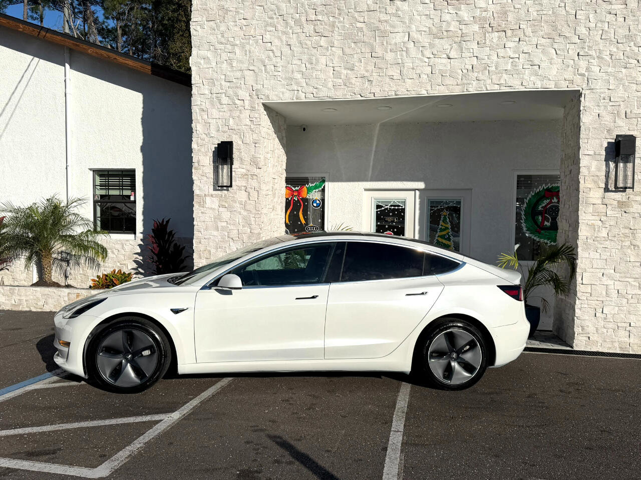 Used 2020 Tesla Model 3 Long Range image 2