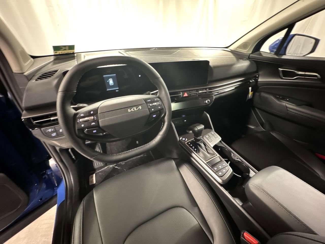 New 2026 Kia Sportage EX w/ EX Panorama Roof Package image 15