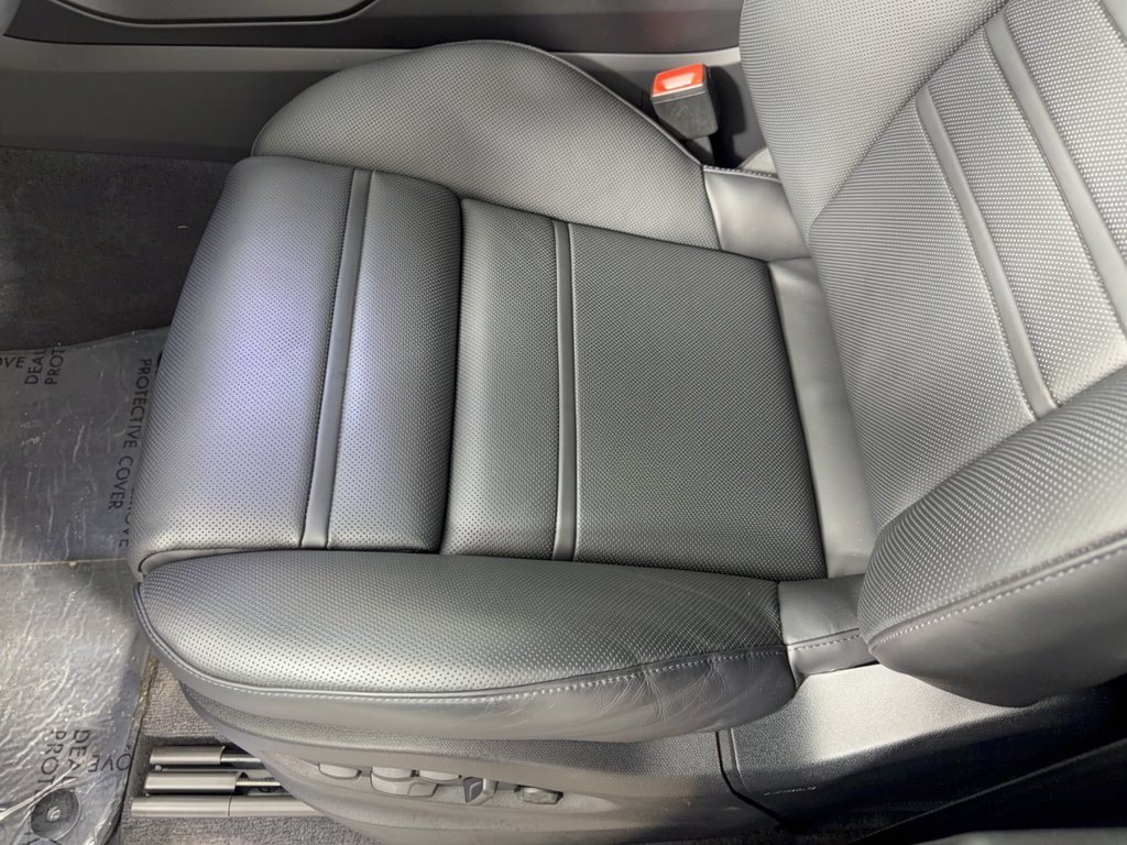 Certified 2024 Porsche Cayenne Turbo GT AWD/4WD image 16