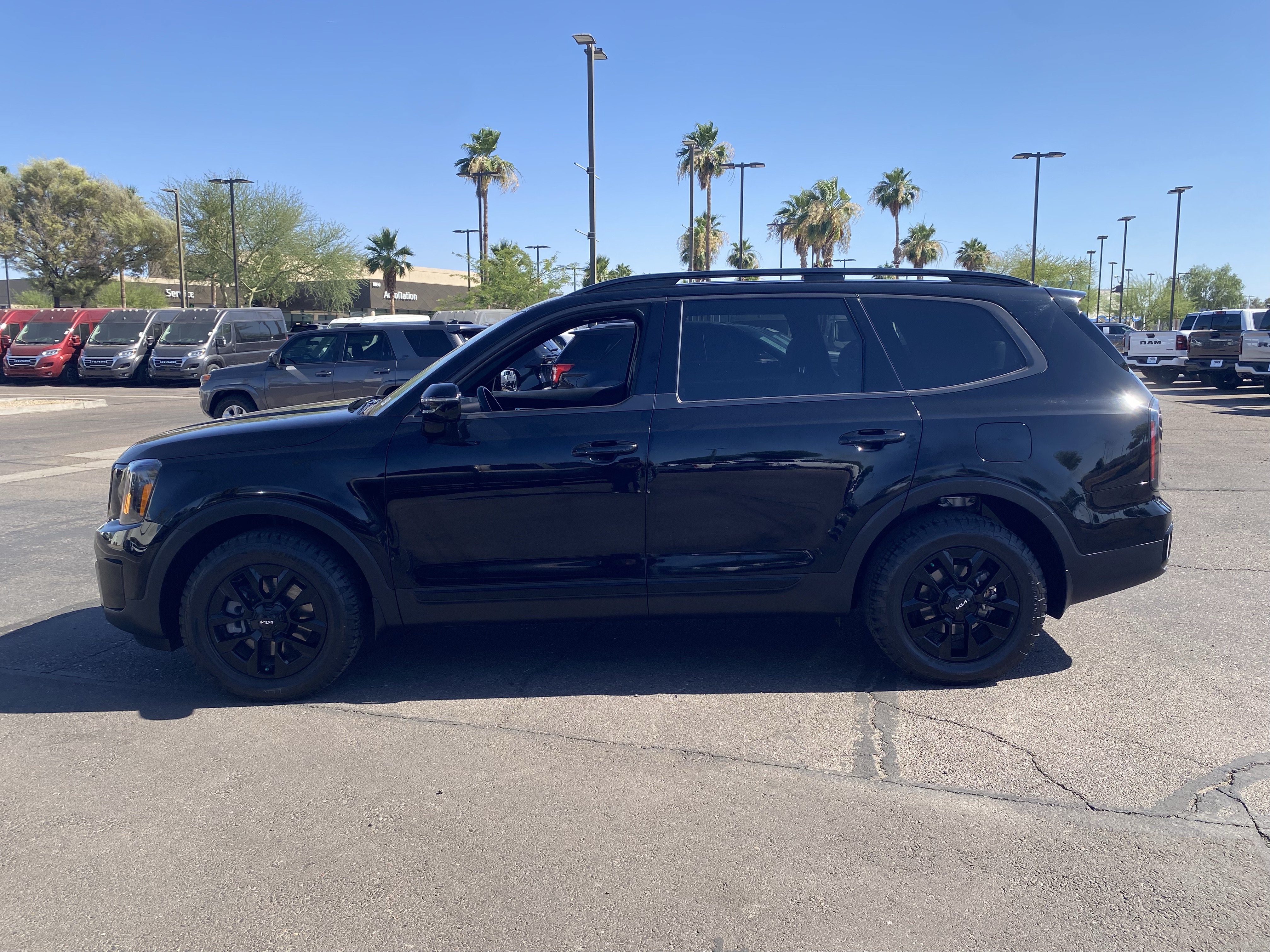 Certified 2024 Kia Telluride SX X-Pro AWD/4WD image 3