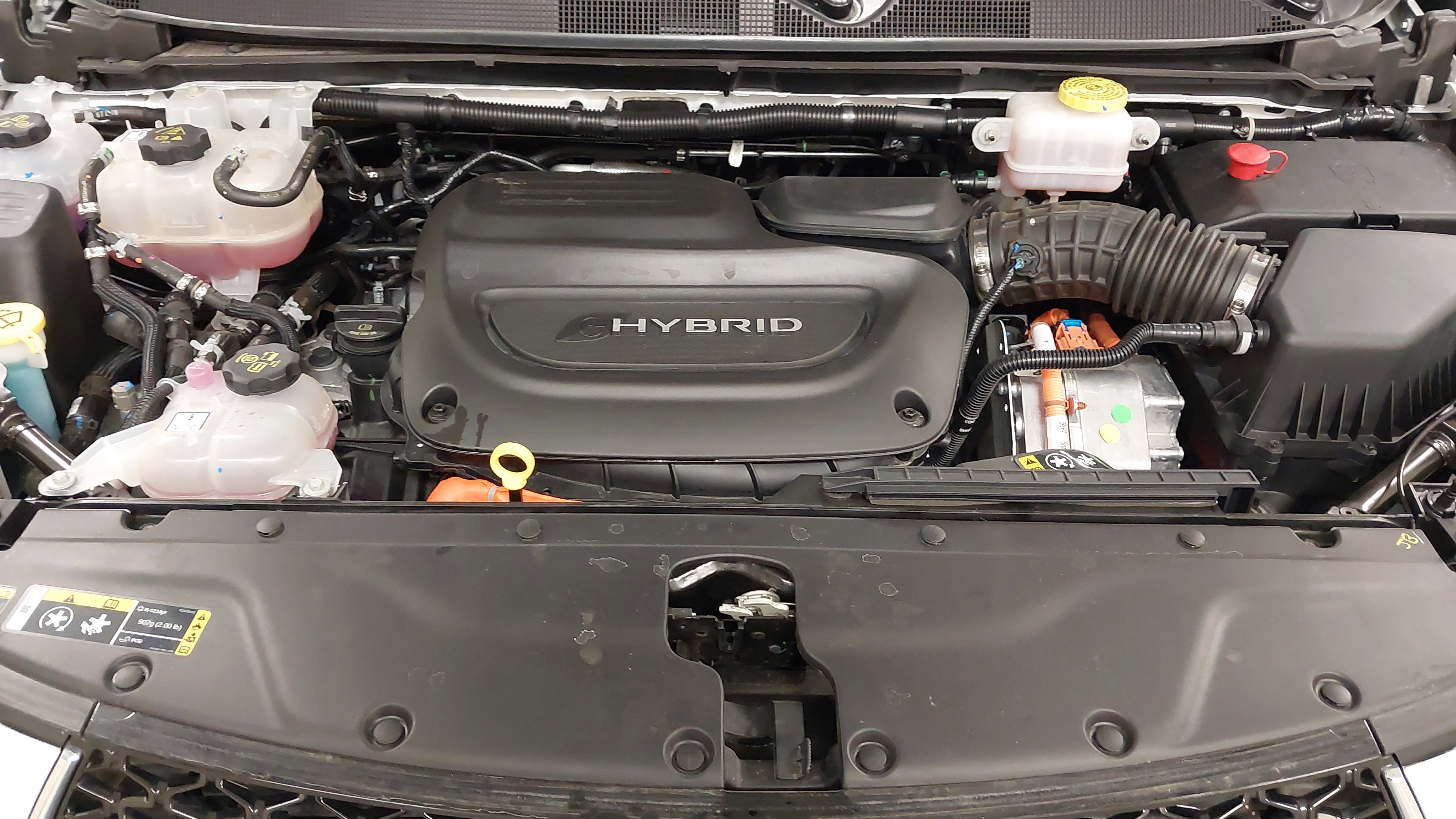 Used 2024 Chrysler Pacifica Select image 30