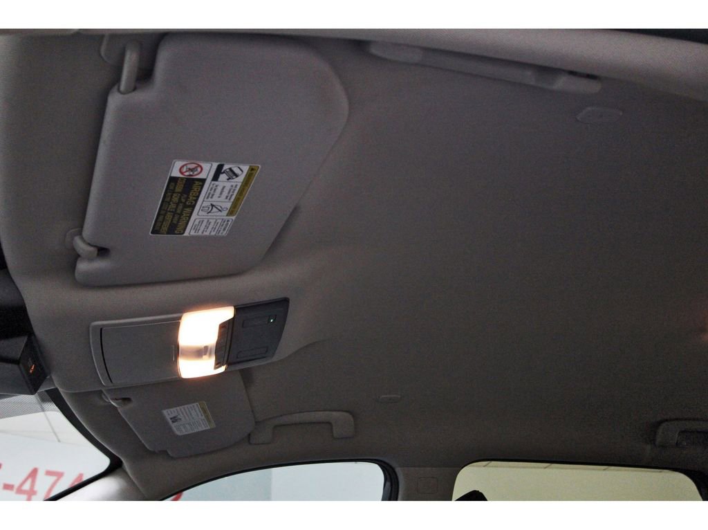 Used 2023 Nissan Rogue SV FWD image 29