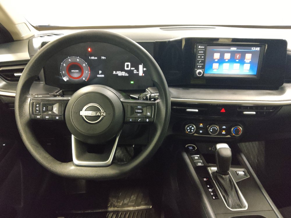 Used 2025 Nissan Kicks S FWD image 22