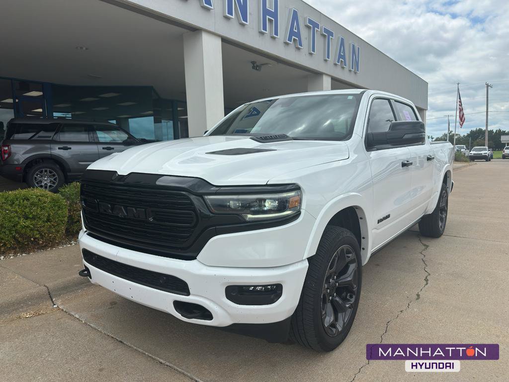 Used 2024 RAM 1500 Limited AWD/4WD image 1