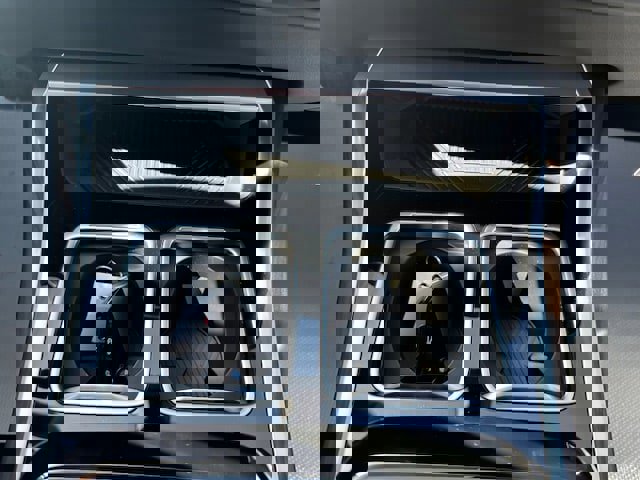 Certified 2024 BMW i7 xDrive60 image 21