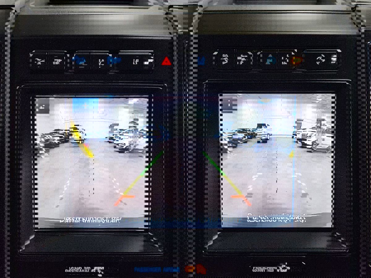 Used 2021 Ford Expedition Limited AWD/4WD image 39