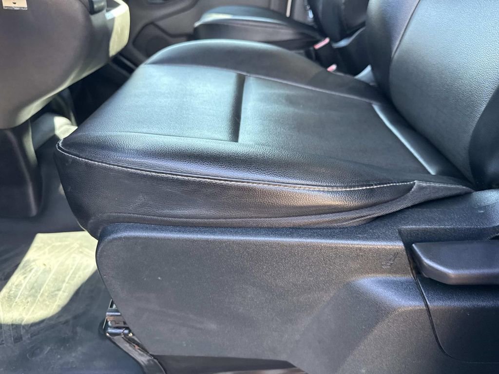 Used 2023 Ford Transit 250 Medium Roof w/ Load Area Protection Package image 18