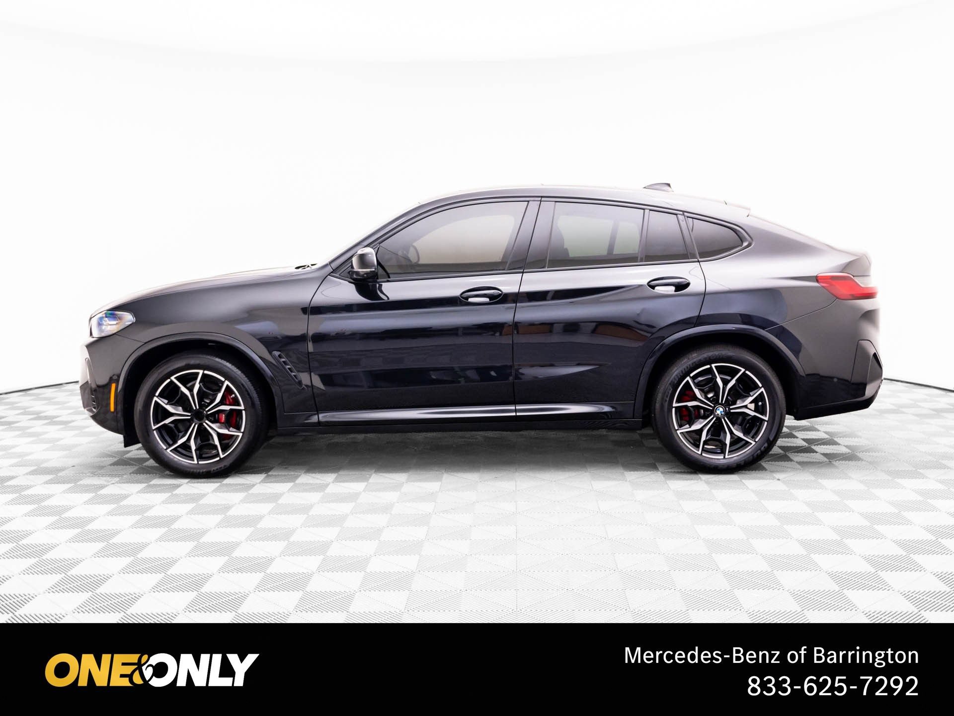 Used 2024 BMW X4 M40i AWD/4WD image 2