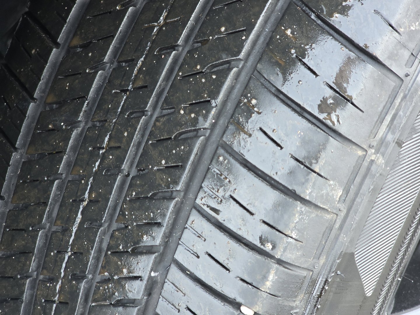 Used 2024 Volkswagen Tiguan S image 14