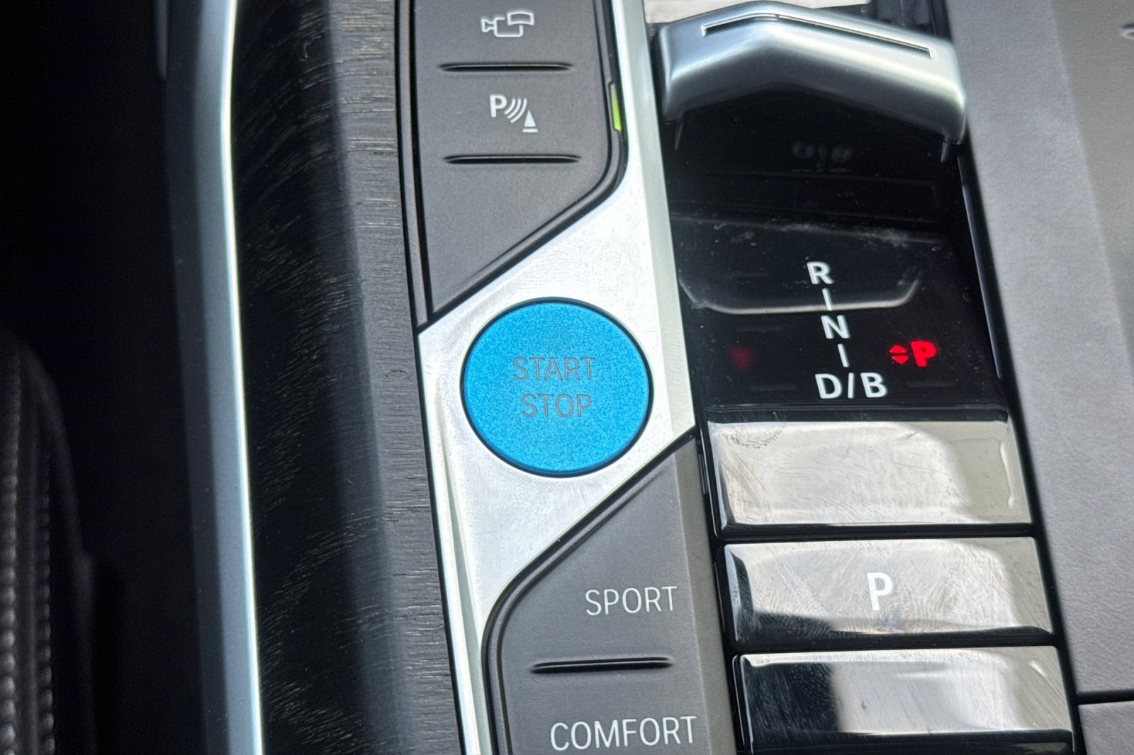 Used 2023 BMW i4 eDrive35 image 33